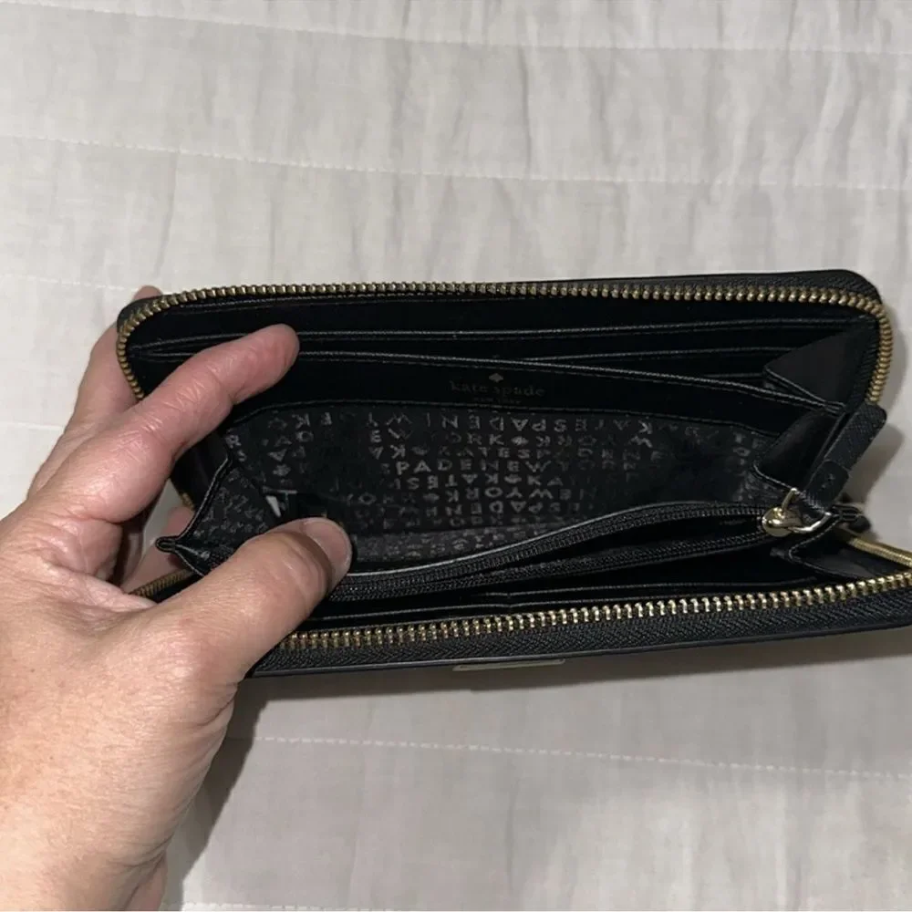 kate spade Newbury Lane Neda Black Saffiano Leather Zip Wallet